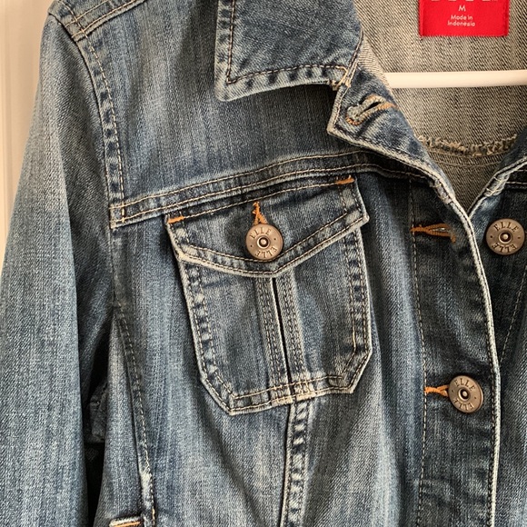 Elle Denim Jacket - Picture 2 of 7